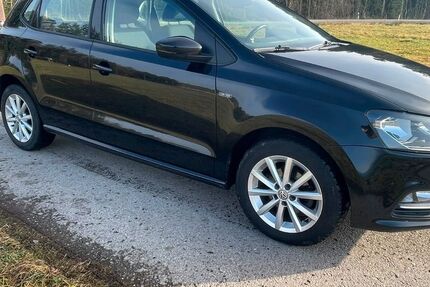 VW Polo 157.000 km 7.499 &euro; Schramberg 78713