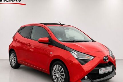 Toyota Aygo (X) 65.400 km 11.690 &euro; Villingen-Schwenningen 78056