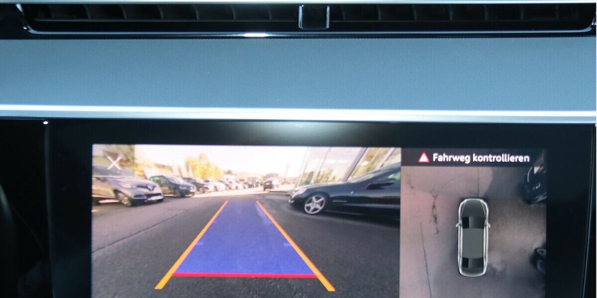 Audi A8 50 TDI/LEDER/PANORAMA/HEAD UP/BANG & OLUFSEN 58.000 km 56.900 &euro; Villingen-Schwenningen 78054