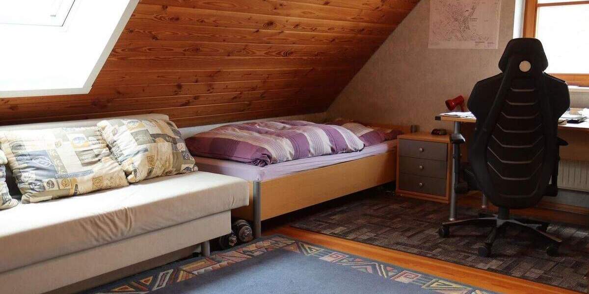 Einfamilienhaus Reichenbach am Heuberg - 9 Zimmer, 210 m&sup2;, 469.000&euro; | Angebot:25821213