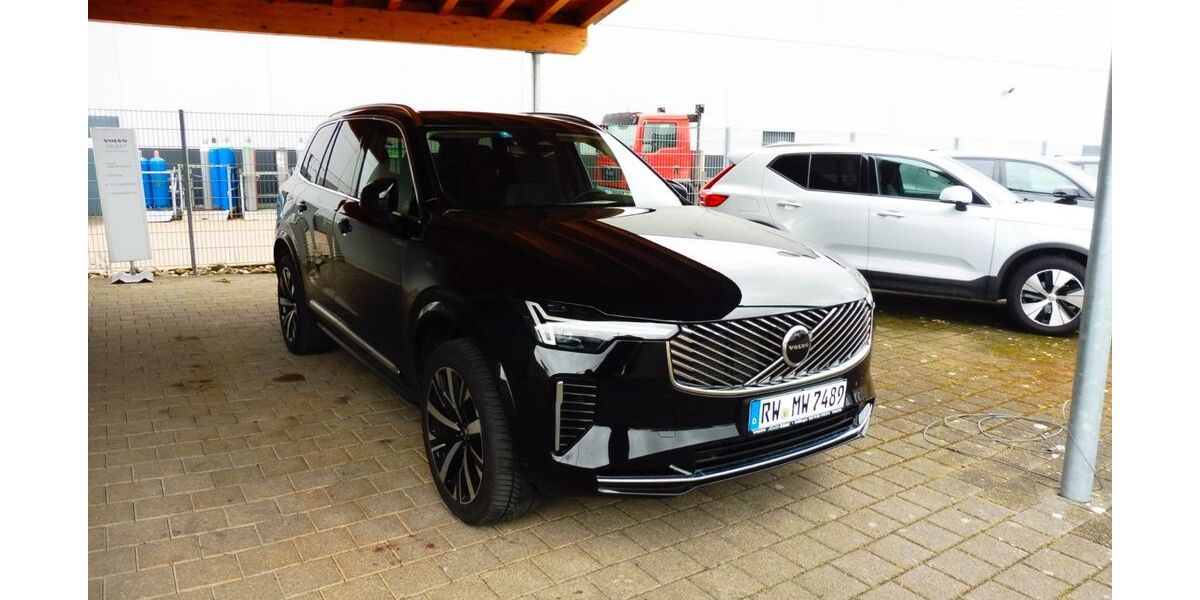 Volvo XC90 10.500 km 65.500 &euro; Deißlingen 78652