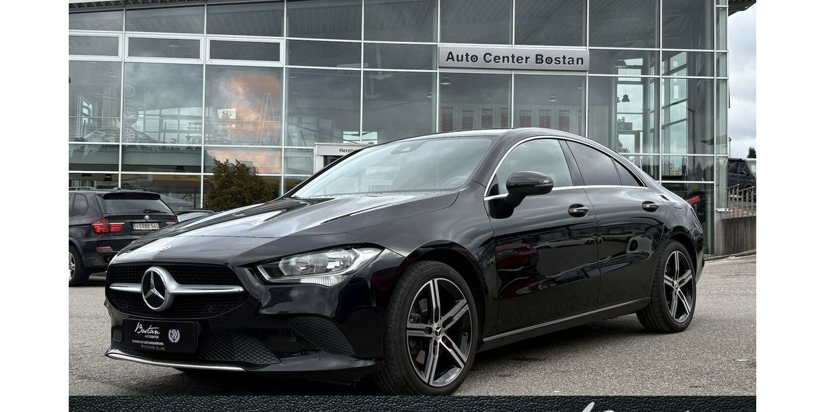 Mercedes-Benz CLA 200 d 4MATIC NAVI/KAMERA/AHK/SHZ/LED/1.HAND 89.949 km 28.900 &euro; Villingen-Schwenningen 78054