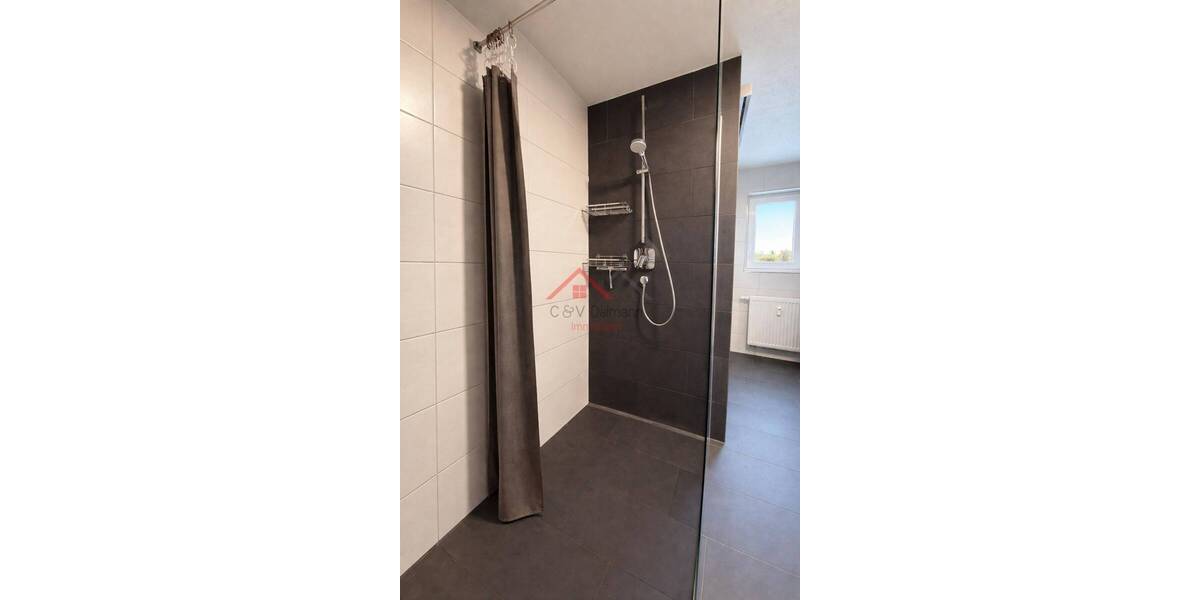 Etagenwohnung Aldingen / Aixheim Aixheim - 5 Zimmer, 145 m&sup2;, 295.000&euro; | Angebot:26257584