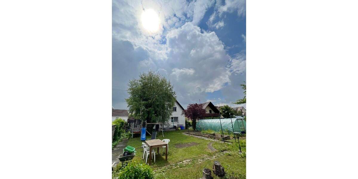 Einfamilienhaus Villingen-Schwenningen OT Weigheim Weigheim - 7 Zimmer, 151 m&sup2;, 318.000&euro; | Angebot:25734669