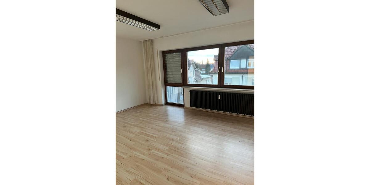 Gewerbeobjekt Villingen-Schwenningen Schwenningen - 2.850&euro; | Angebot:24522564