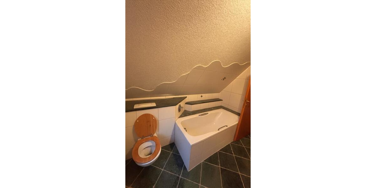 Einfamilienhaus Fluorn-Winzeln Winzeln - 9 Zimmer, 286 m&sup2;, 390.000&euro; | Angebot:24701200