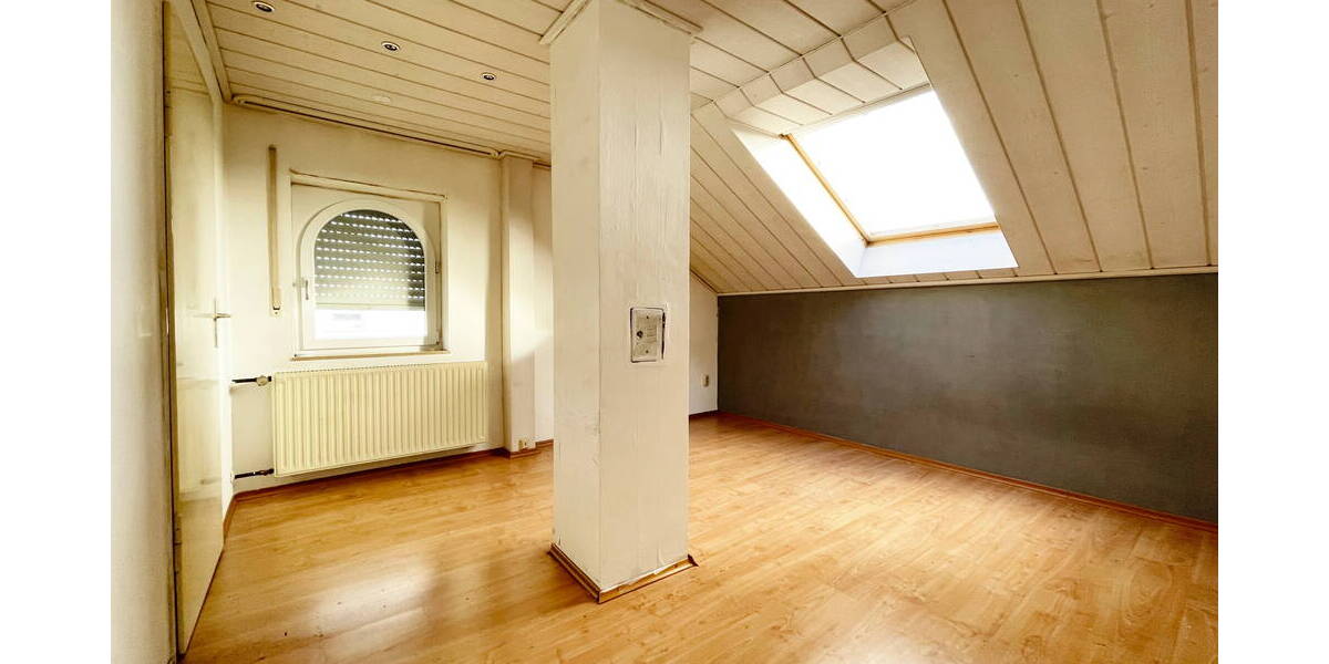 Mehrfamilienhaus, Wohnhaus Tuttlingen - 6 Zimmer, 176 m&sup2;, 499.000&euro; | Angebot:25726323