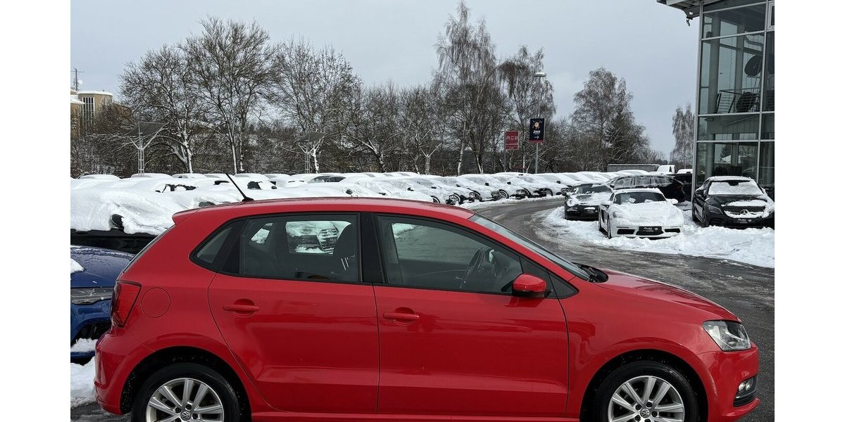 VW Polo 1.2 TSI COMFORTLINE BMT/START-STOPP/TEMPO. 46.812 km 11.900 &euro; Villingen-Schwenningen 78054