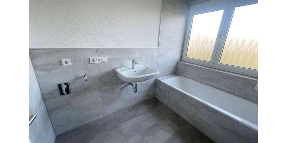 Mehrfamilienhaus, Wohnhaus Dunningen - 635.000&euro; | Angebot:23279630