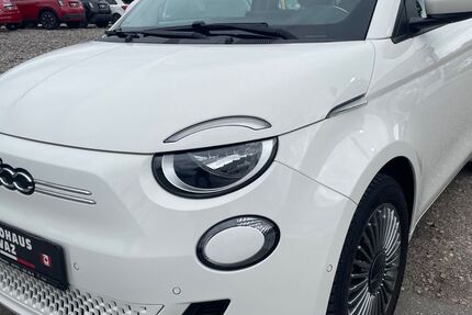 Fiat 500e 7.100 km 23.990 &euro; Villingen-Schwenningen 78052