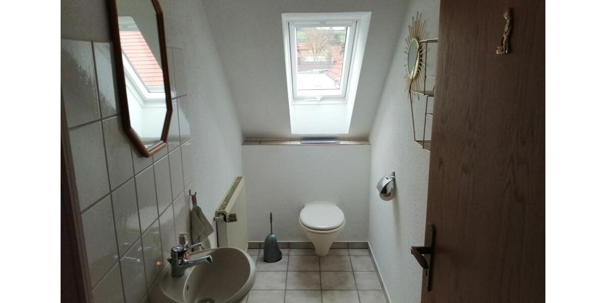 Dachgeschoßwohnung Donaueschingen - 4 Zimmer, 100 m&sup2;, 1.100&euro; | Angebot:24764265