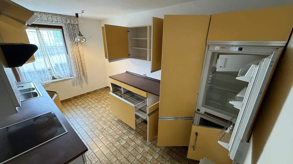 Mehrfamilienhaus, Wohnhaus St. Georgen Peterzell - 9 Zimmer, 185 m&sup2;, 260.000&euro; | Angebot:25701098