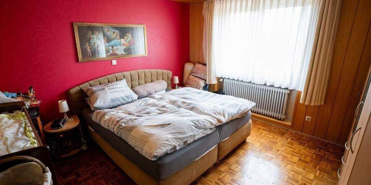 Einfamilienhaus Tuttlingen - 6 Zimmer, 190 m&sup2;, 535.000&euro; | Angebot:26092604