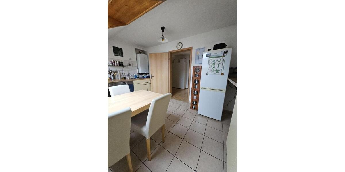 Etagenwohnung Villingen-Schwenningen Schwenningen - 3 Zimmer, 91 m&sup2;, 940&euro; | Angebot:26003393