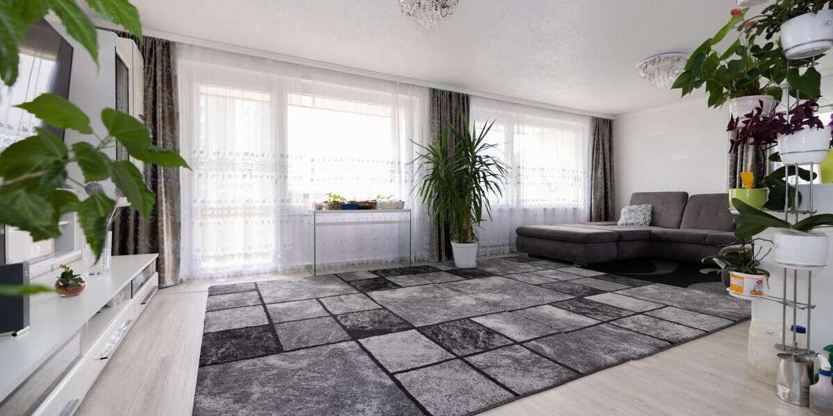 Wohnung zum Kaufen in Villingen-Schwenningen 269.000 € 101 m² - Etagenwohnung Villingen-Schwenningen Schwenningen | Angebot:20228728