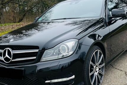 Mercedes-Benz C 200 166.000 km 13.400 &euro; Villingen-Schwenningen 78054