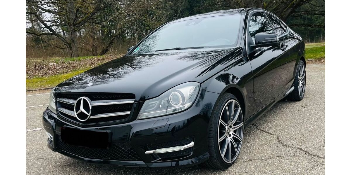 Mercedes-Benz C 200 166.000 km 13.400 &euro; Villingen-Schwenningen 78054