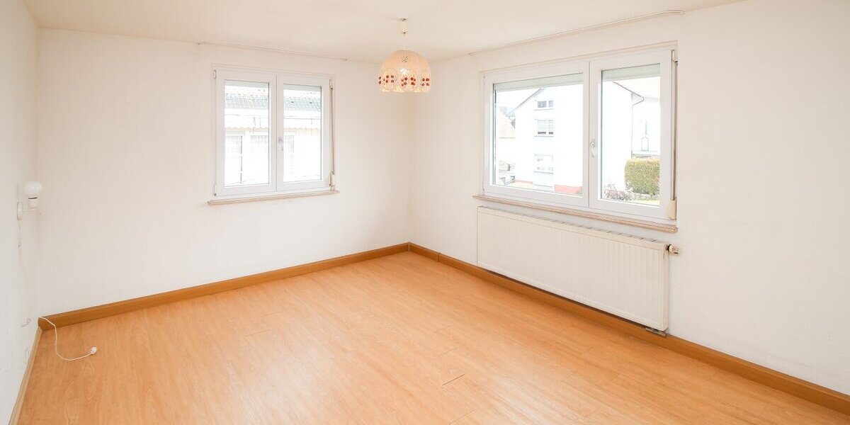 Lichtdurchflutete 4-Zimmer-Wohnung mit Balkon in Rottweil - Etagenwohnung Rottweil | Angebot:25126613