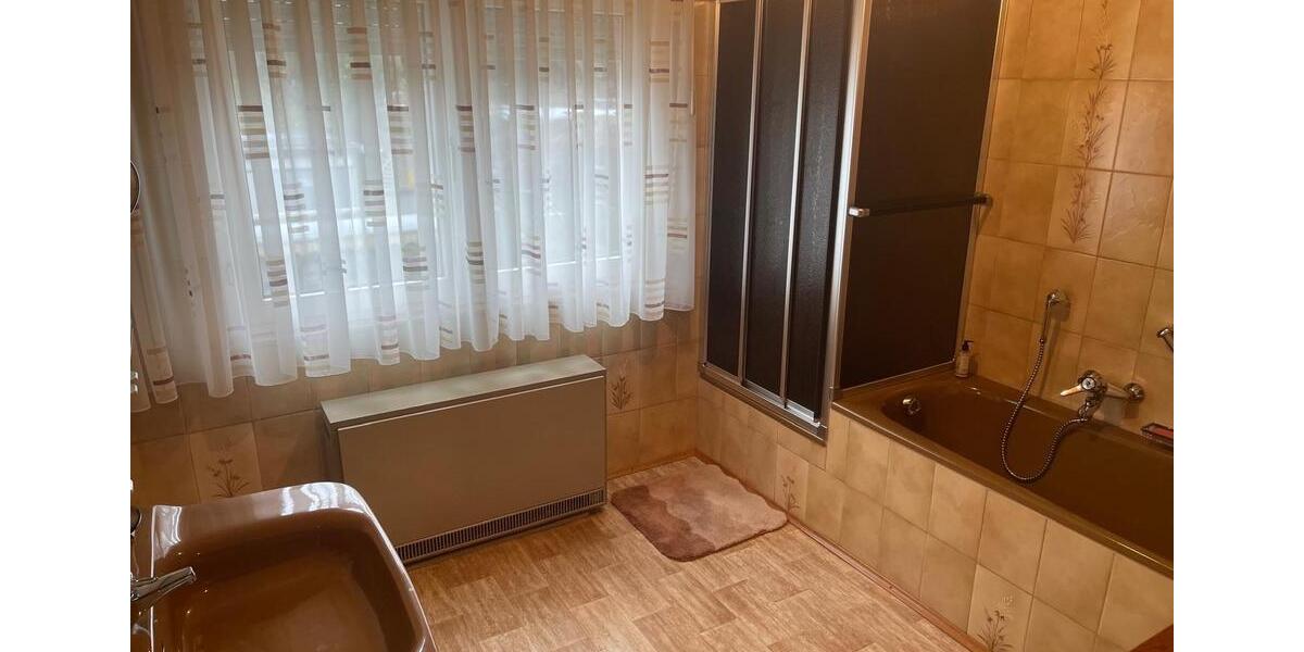 Etagenwohnung Villingen-Schwenningen Schwenningen - 1 Zimmer, 20 m&sup2;, 450&euro; | Angebot:25783425