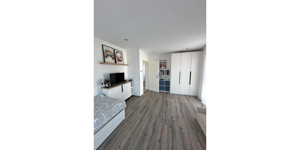 Einfamilienhaus Trossingen - 6 Zimmer, 180 m&sup2;, 775.000&euro; | Angebot:24241048