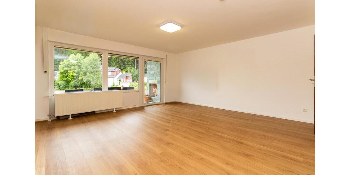 Reihenhaus Schönwald im Schwarzwald - 3 Zimmer, 82 m&sup2;, 900&euro; | Angebot:25843298