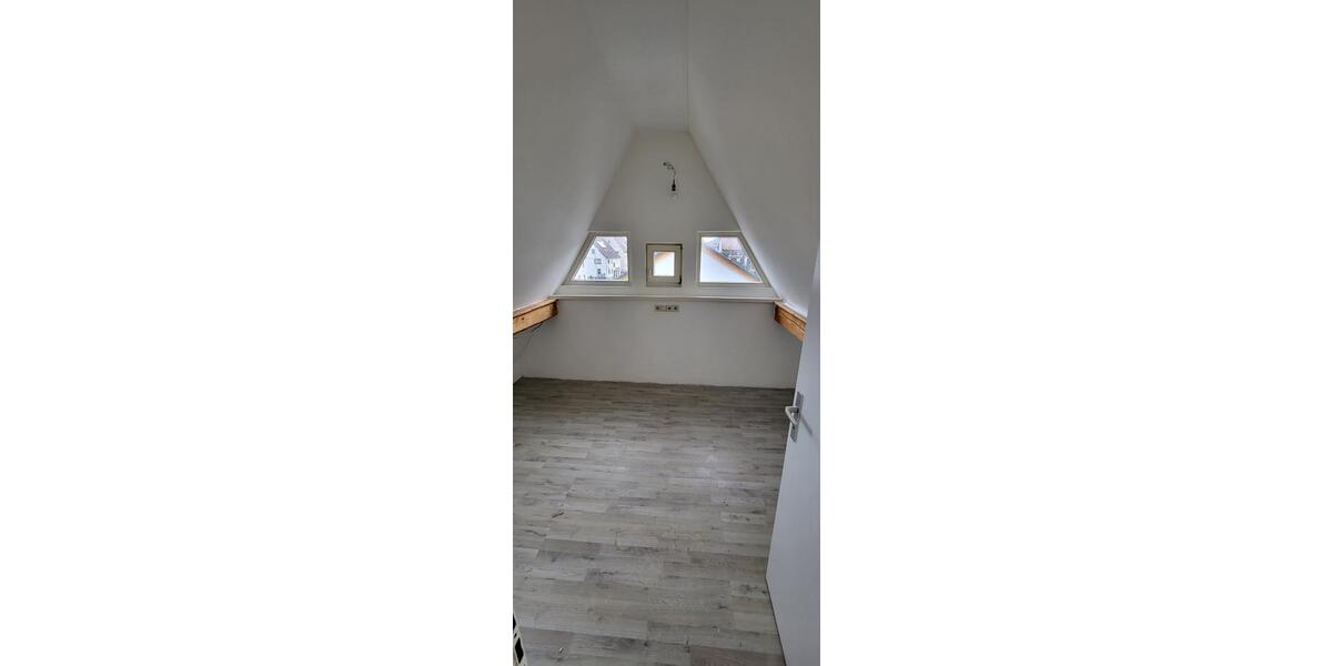 Etagenwohnung Talheim - 4 Zimmer, 80 m&sup2;, 750&euro; | Angebot:25289304