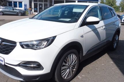 Opel Grandland (X) 68.600 km 15.900 &euro; Deißlingen 78652