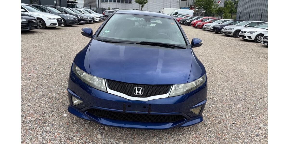 Honda Civic 155.000 km 4.999 &euro; Donaueschingen 78166