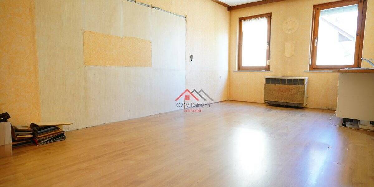 Etagenwohnung Tuttlingen - 4 Zimmer, 120 m&sup2;, 168.000&euro; | Angebot:25770900