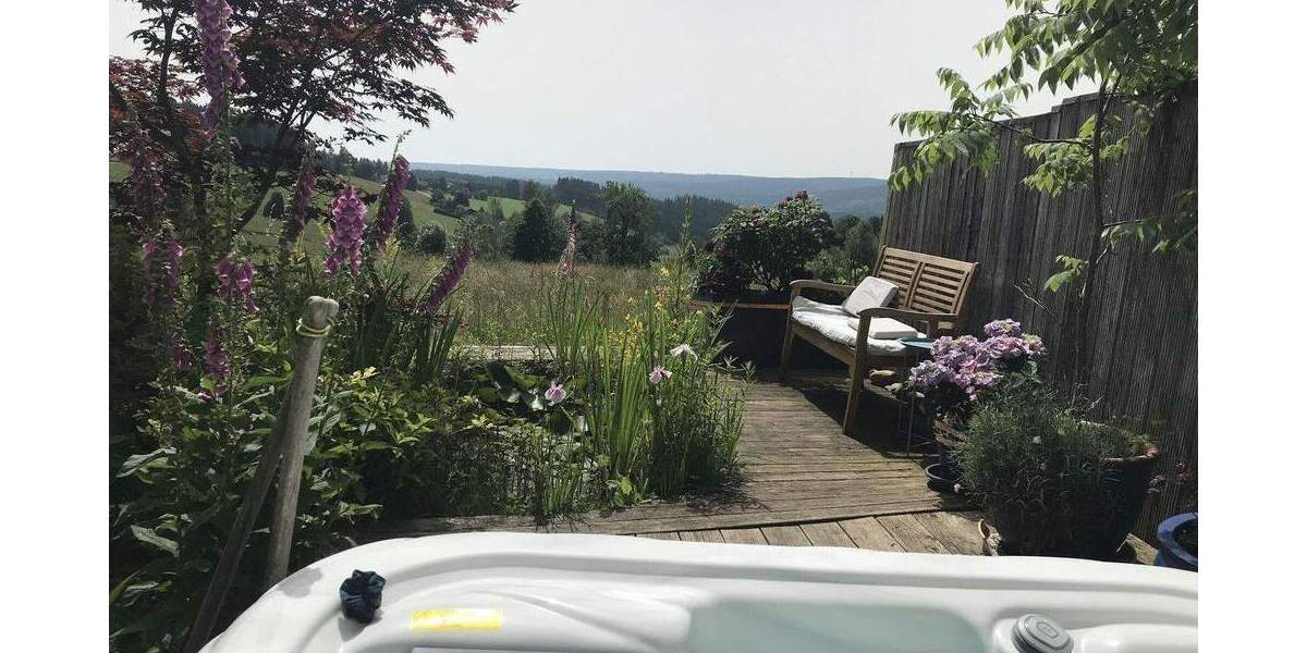 Einfamilienhaus Lenzkirch Saig - 9 Zimmer, 208 m&sup2;, 700.000&euro; | Angebot:25835773