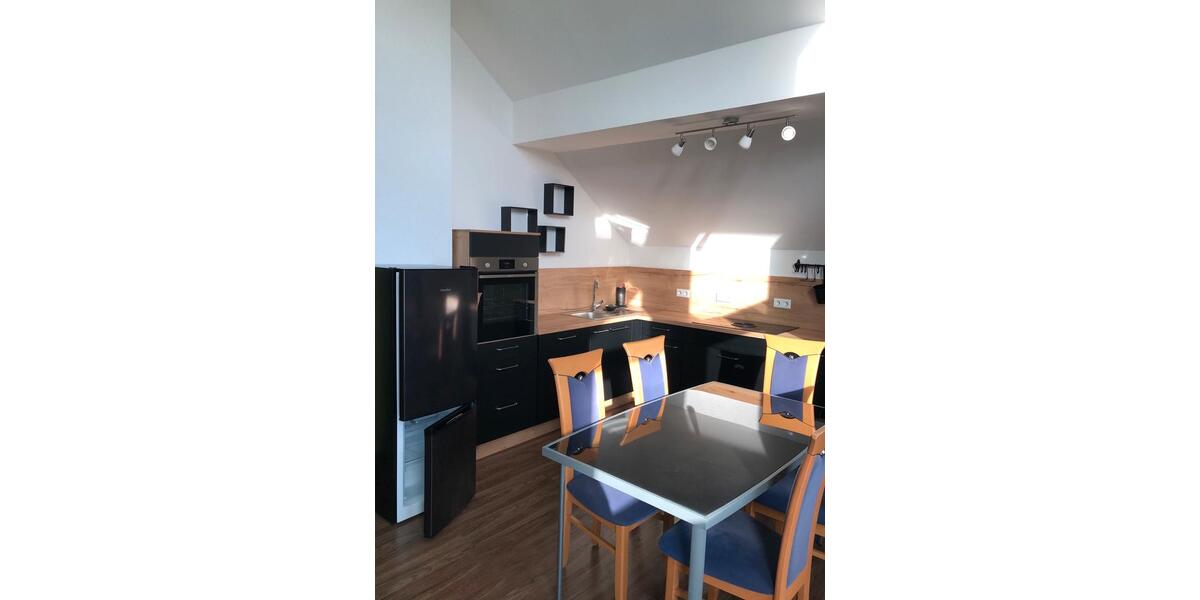 Dachgeschoßwohnung Rietheim-Weilheim Weilheim - 2 Zimmer, 90 m&sup2;, 880&euro; | Angebot:26022405