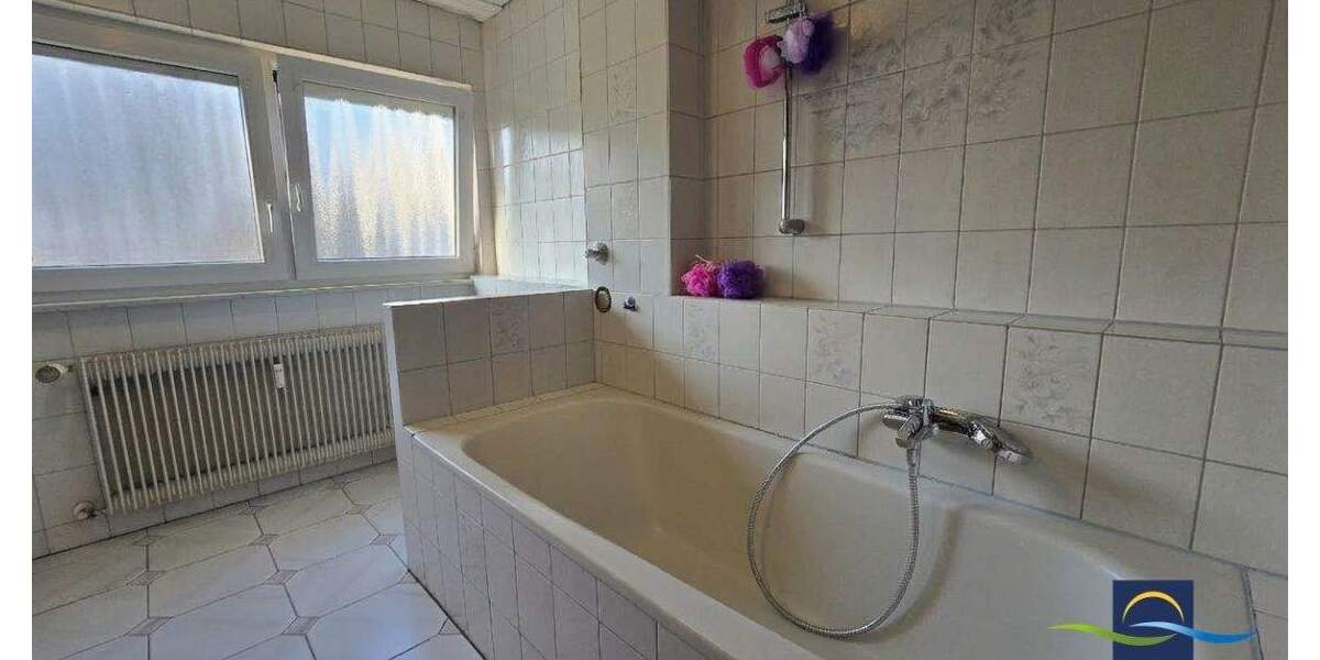 Etagenwohnung Villingen-Schwenningen Schwenningen - 4 Zimmer, 94 m&sup2;, 175.000&euro; | Angebot:26053233