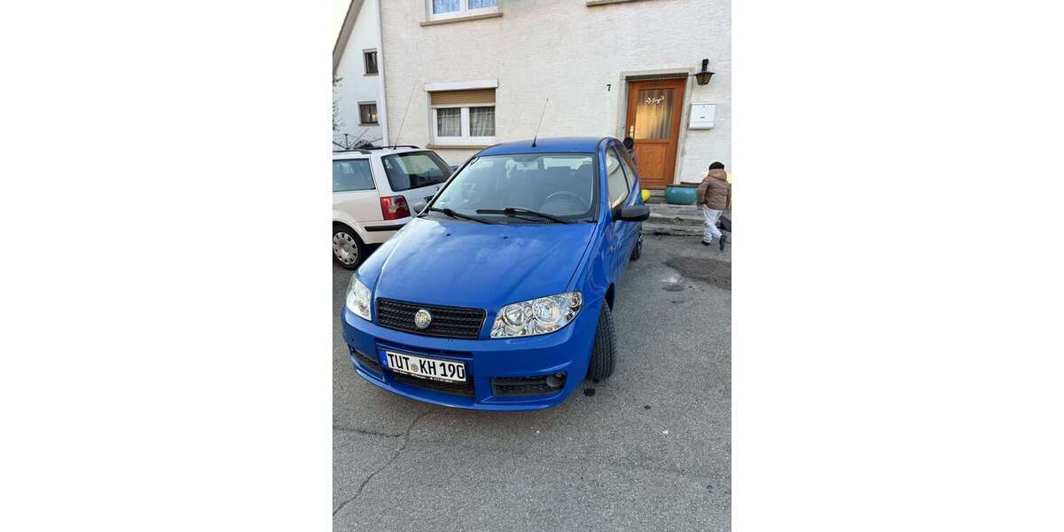 Fiat Punto 209.000 km 1.250 &euro; trossingen 78647
