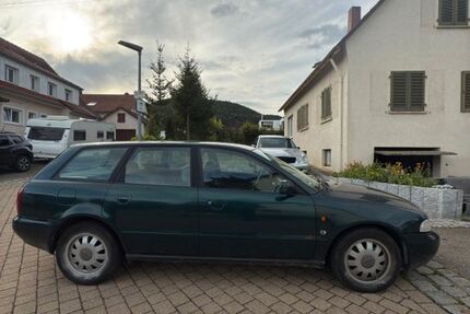 Audi A4 224.228 km 650 &euro; Rietheim-Weilheim 78604