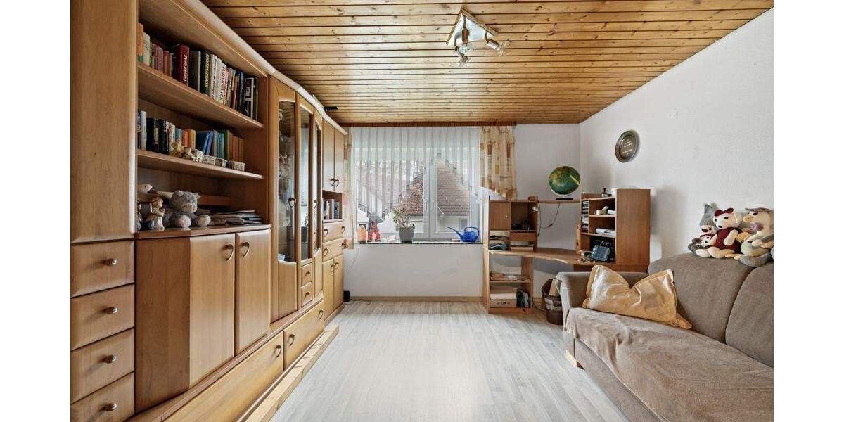 Einfamilienhaus Dietingen - 7 Zimmer, 306 m&sup2;, 497.000&euro; | Angebot:25776556