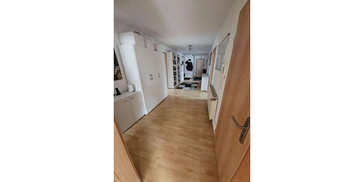 Etagenwohnung Villingen-Schwenningen Schwenningen - 3 Zimmer, 91 m&sup2;, 940&euro; | Angebot:26032353
