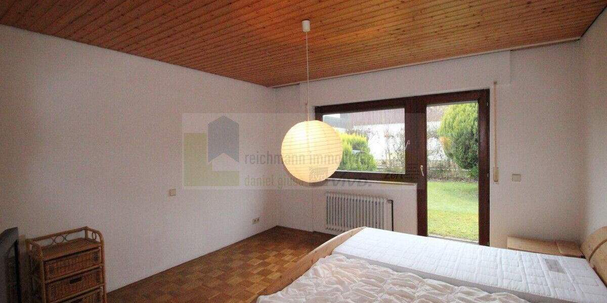 Bungalow Villingen-Schwenningen Villingen - 6 Zimmer, 143 m&sup2;, 439.000&euro; | Angebot:25692108