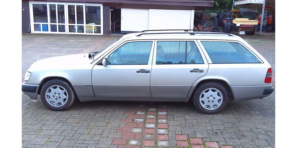 Mercedes-Benz T-Klasse 233.500 km 5.500 &euro; Mönchweiler 78087