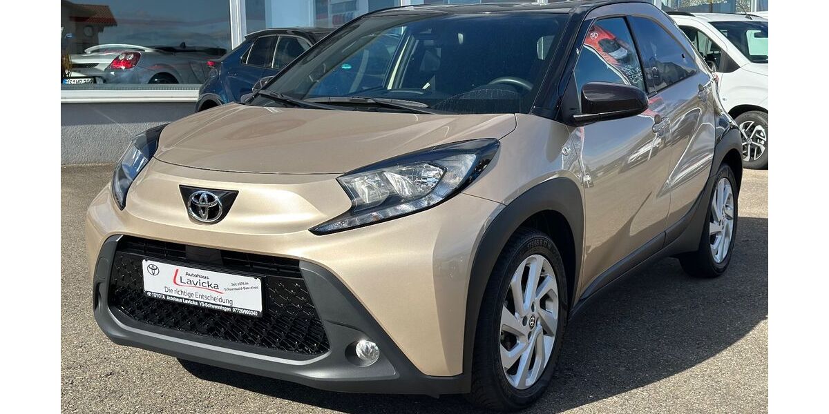 Toyota Aygo (X) 42.000 km 13.290 &euro; Villingen-Schwenningen 78056