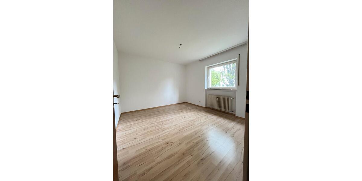 Etagenwohnung Villingen-Schwenningen Kopsbühl - 4 Zimmer, 102 m&sup2;, 995&euro; | Angebot:26446595