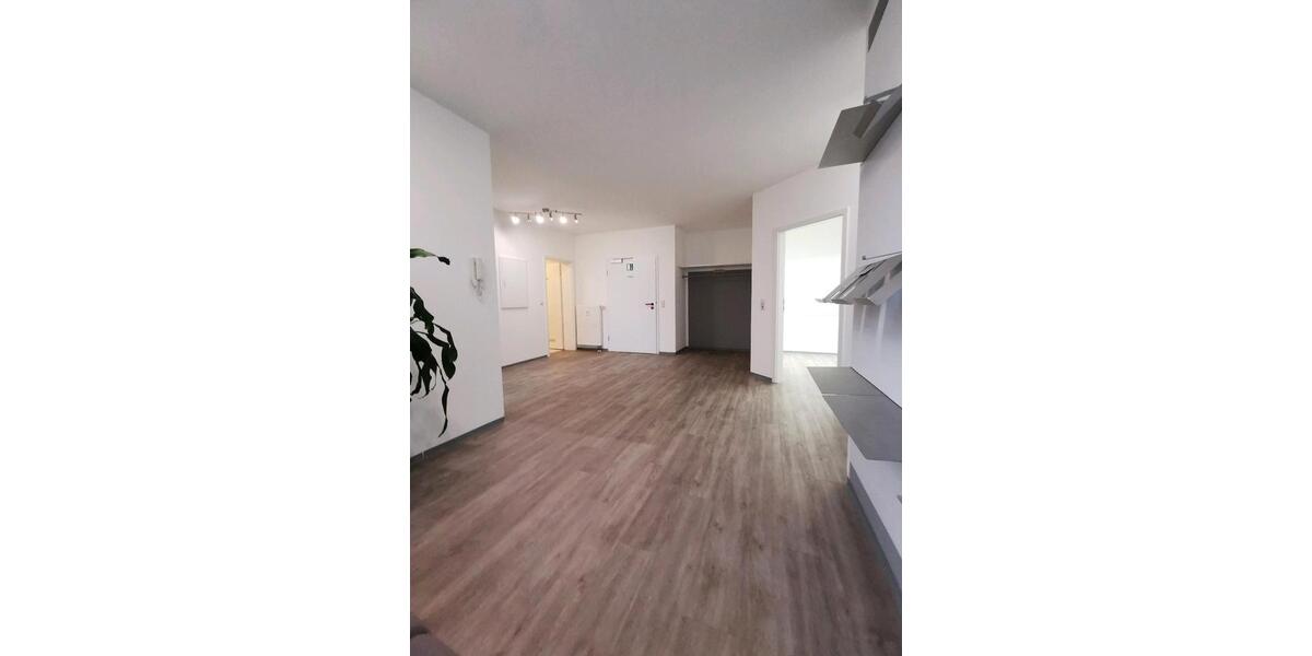 Etagenwohnung Sankt Georgen im Schwarzwald - 7 Zimmer, 102 m&sup2;, 338.000&euro; | Angebot:26677166