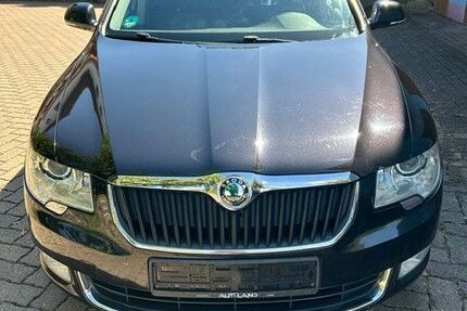 Skoda Superb 152.300 km 8.699 &euro; Bonndorf-Dillendorf 79848