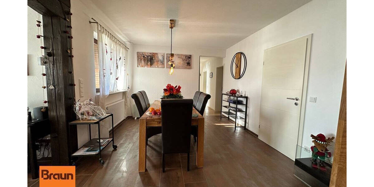 Bungalow Villingen-Schwenningen Schwenningen - 5 Zimmer, 148 m&sup2;, 479.000&euro; | Angebot:25668705