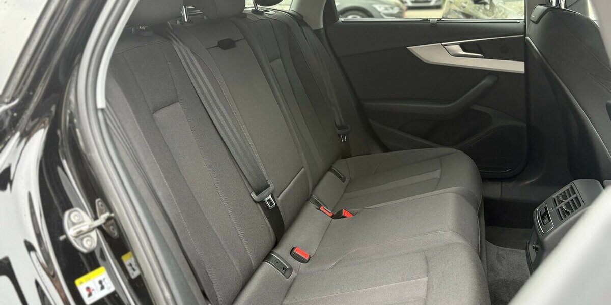 Audi A4 40 TDI quattro advanced MATRIX/NAVI/DAB/1HAND 143.535 km 22.900 &euro; Villingen-Schwenningen 78054