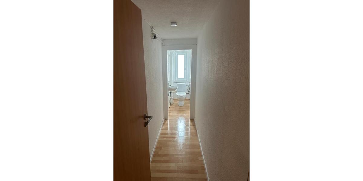 Etagenwohnung Vöhrenbach - 4 Zimmer, 130 m&sup2;, 1.400&euro; | Angebot:25518917