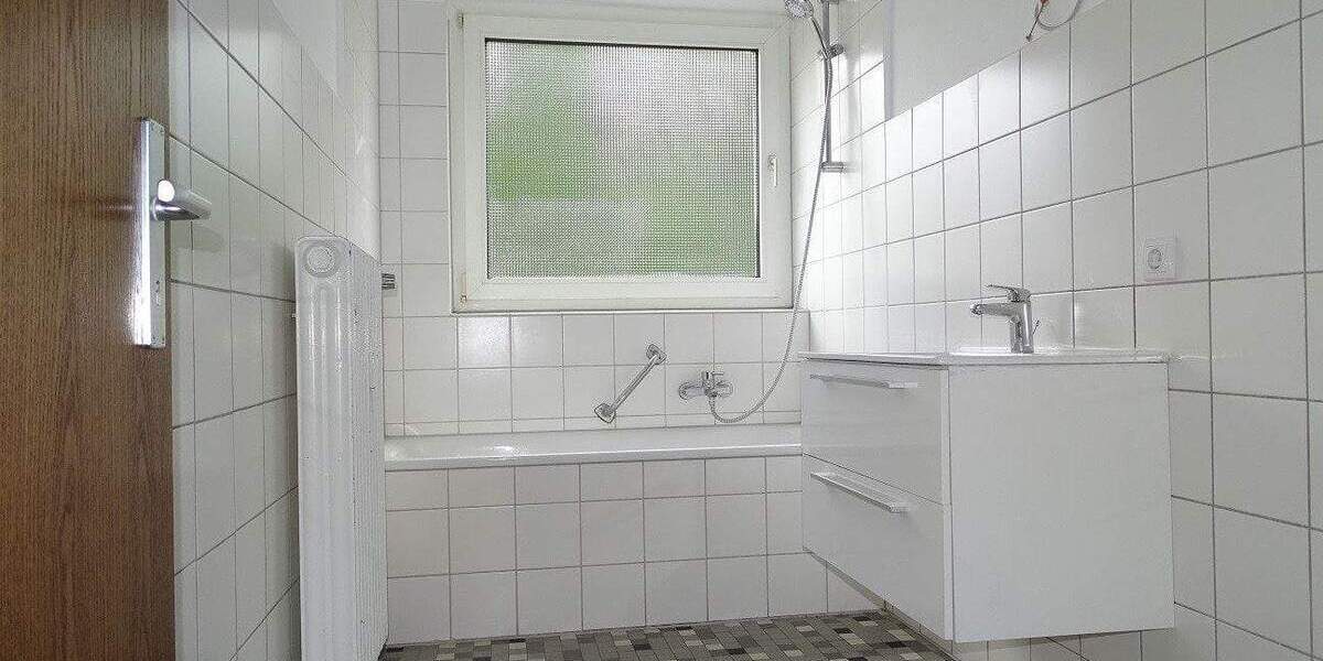 Etagenwohnung Villingen-Schwenningen Schwenningen - 4 Zimmer, 81 m&sup2;, 198.000&euro; | Angebot:25671603