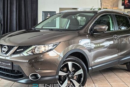 Nissan Qashqai 156.268 km 11.900 &euro; Trossingen 78647