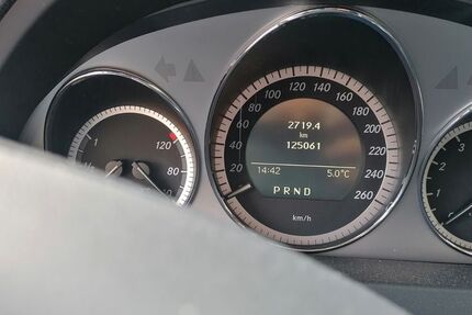 Mercedes-Benz C 250 126.000 km 12.500 &euro; Königsfeld 78126
