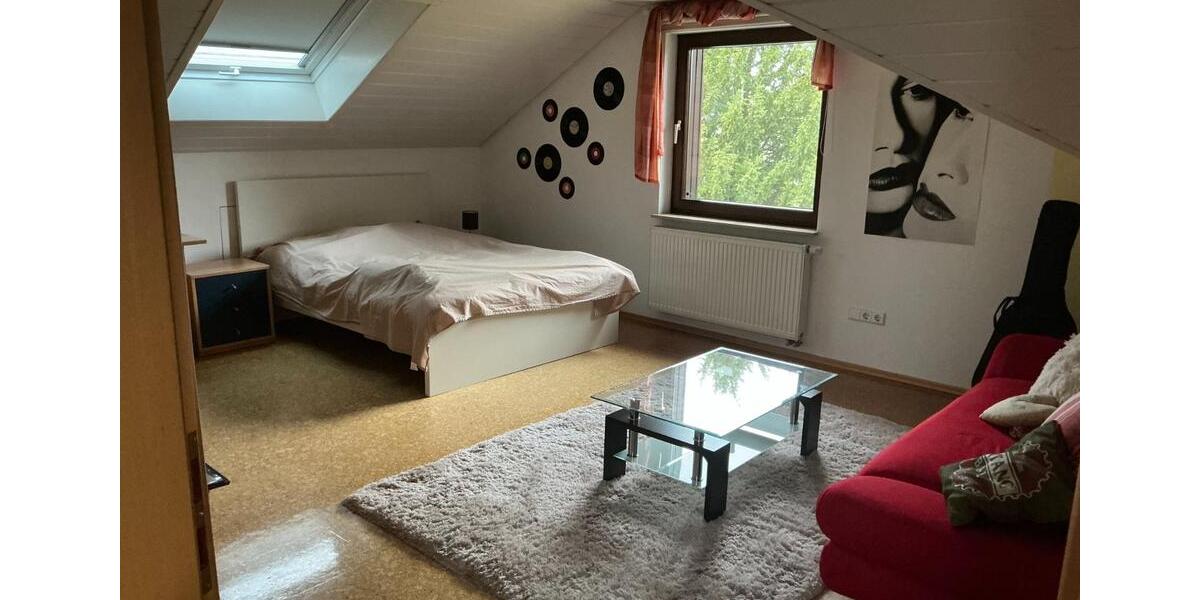 Einfamilienhaus Oberndorf am Neckar - 9 Zimmer, 235 m&sup2;, 585.000&euro; | Angebot:25635658