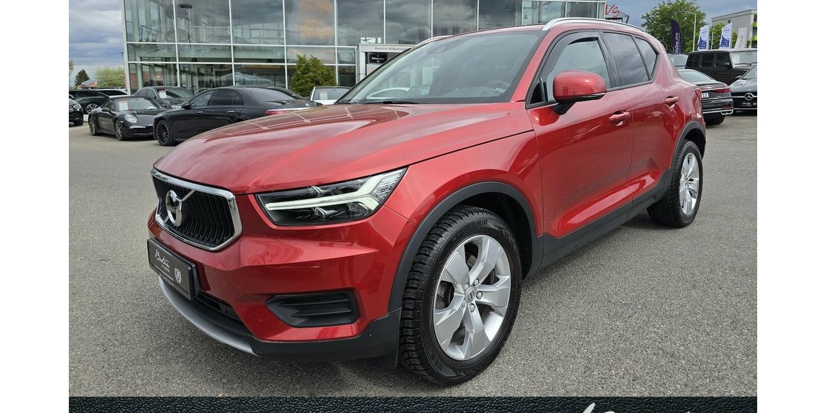 Volvo XC40 T4 MOMENTUM AWD/KLIMA/LEDER/ PRO-PAKET/LED 52.808 km 26.900 &euro; Villingen-Schwenningen 78054